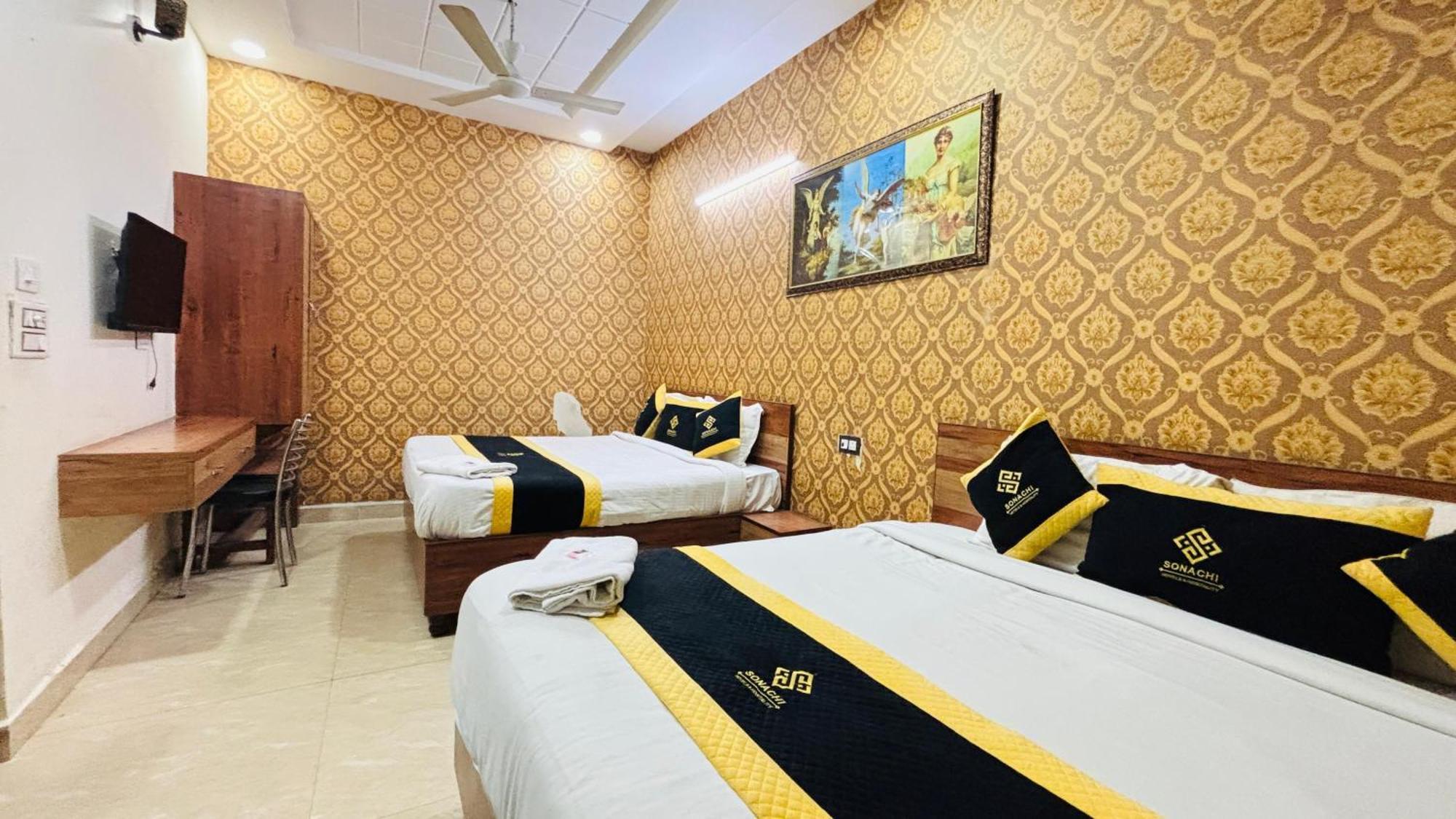 Kd By Sonachi Group Near Jallianwala Bagh Bed & Breakfast